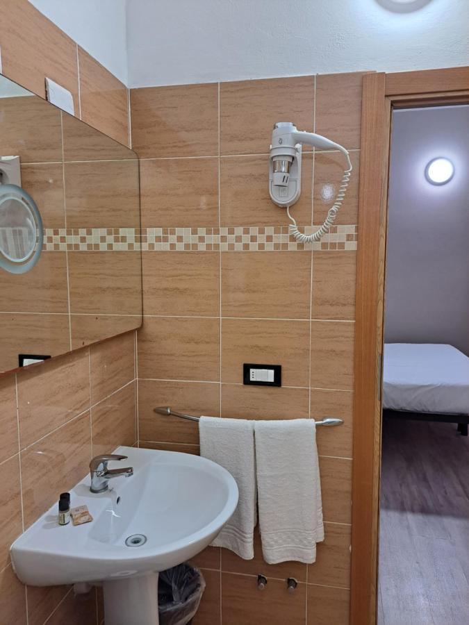 B&B Leonum Флоренция Екстериор снимка