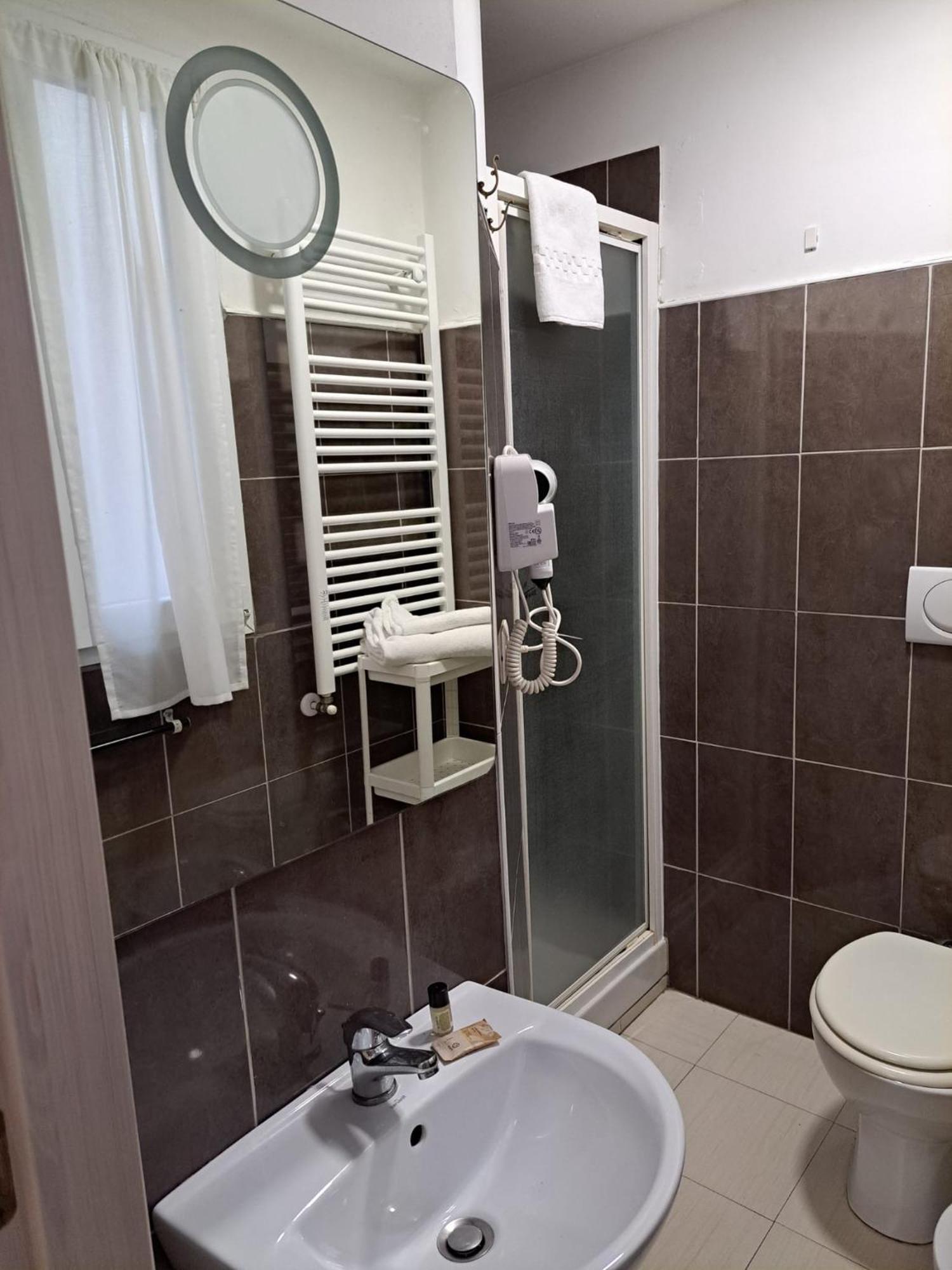 B&B Leonum Флоренция Екстериор снимка